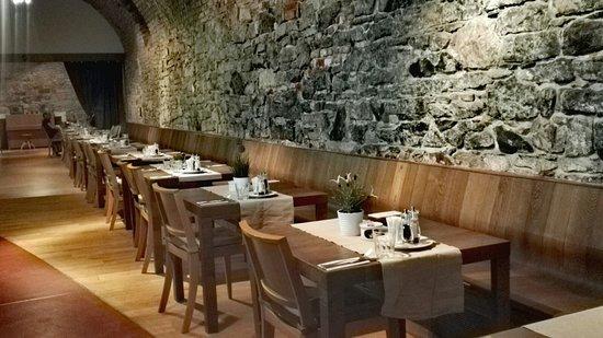 Uhelna club & restaurant